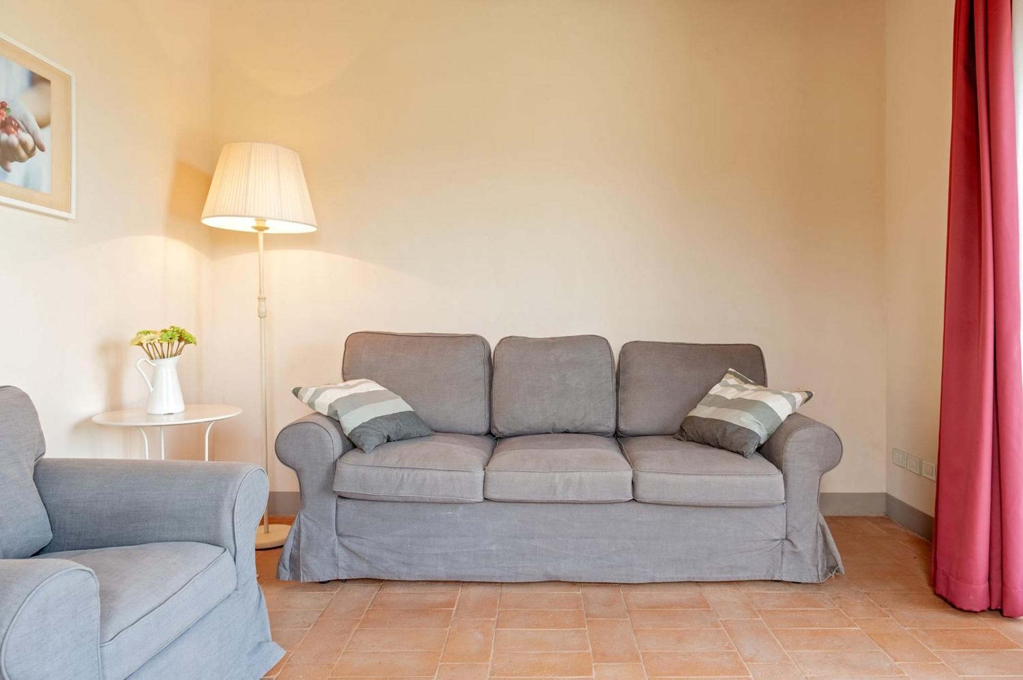 Il Borgo Delle Ville Palaia Exteriér fotografie